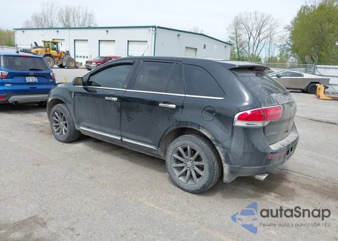 2011 Lincoln Mkx z USA, uszkodzony, nr VIN 2LMDJ8JKXBBJ25280